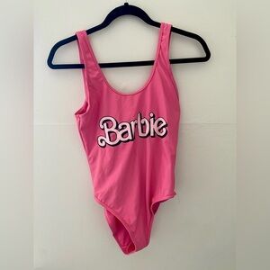 🎀💕💓NWT Barbie Pink Swimsuit